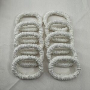 VTG Lot of 10 Napkin Rings‎ Shimmery White Scrunch Fabric (not bendable)